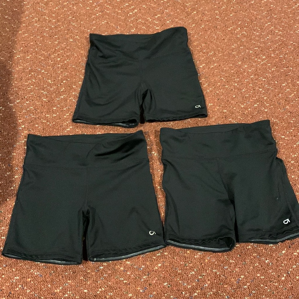 Girls sz 8 GapFit DryFit shorts (3) pairs